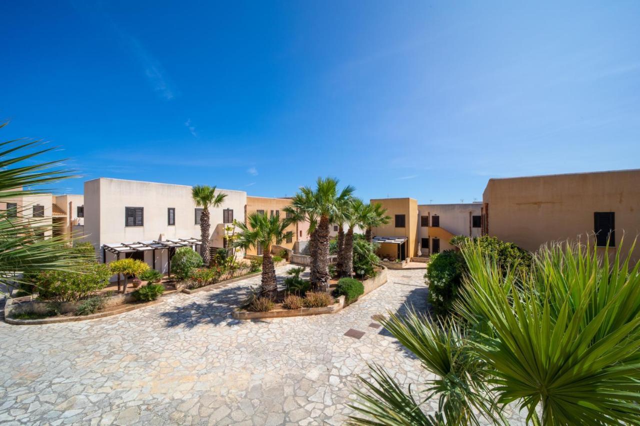 Elimi Favignana Apartments - Residence In Citta Exterior photo